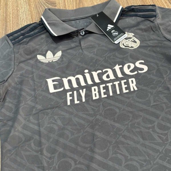Real Madrid alternativa | MAUROCAMISETAS Real Madrid alternativa | MAUROCAMISETAS