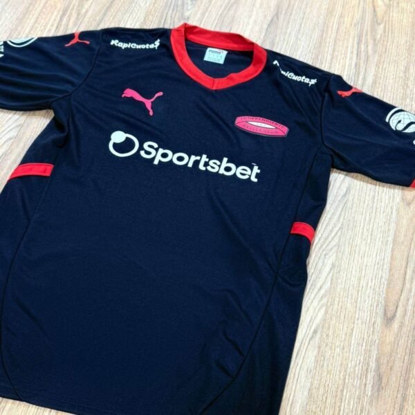 2 (1) Camiseta Independiente